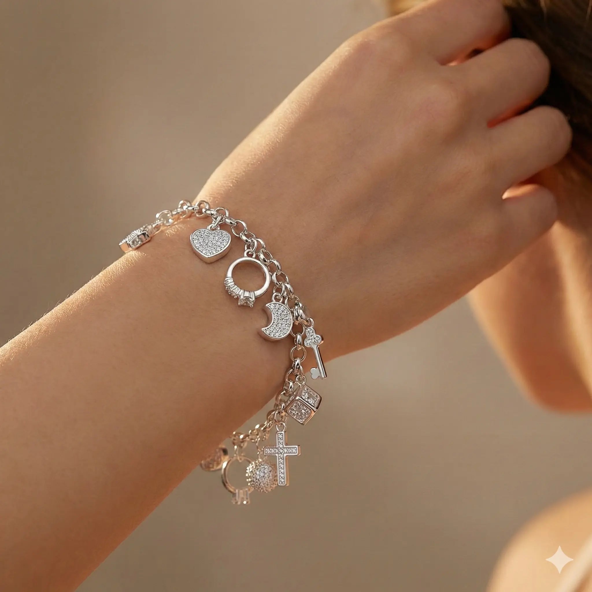 Pulsera Plateada con 13 Dijes para Mujer | Elegante y Simbólica | Promo 2x1